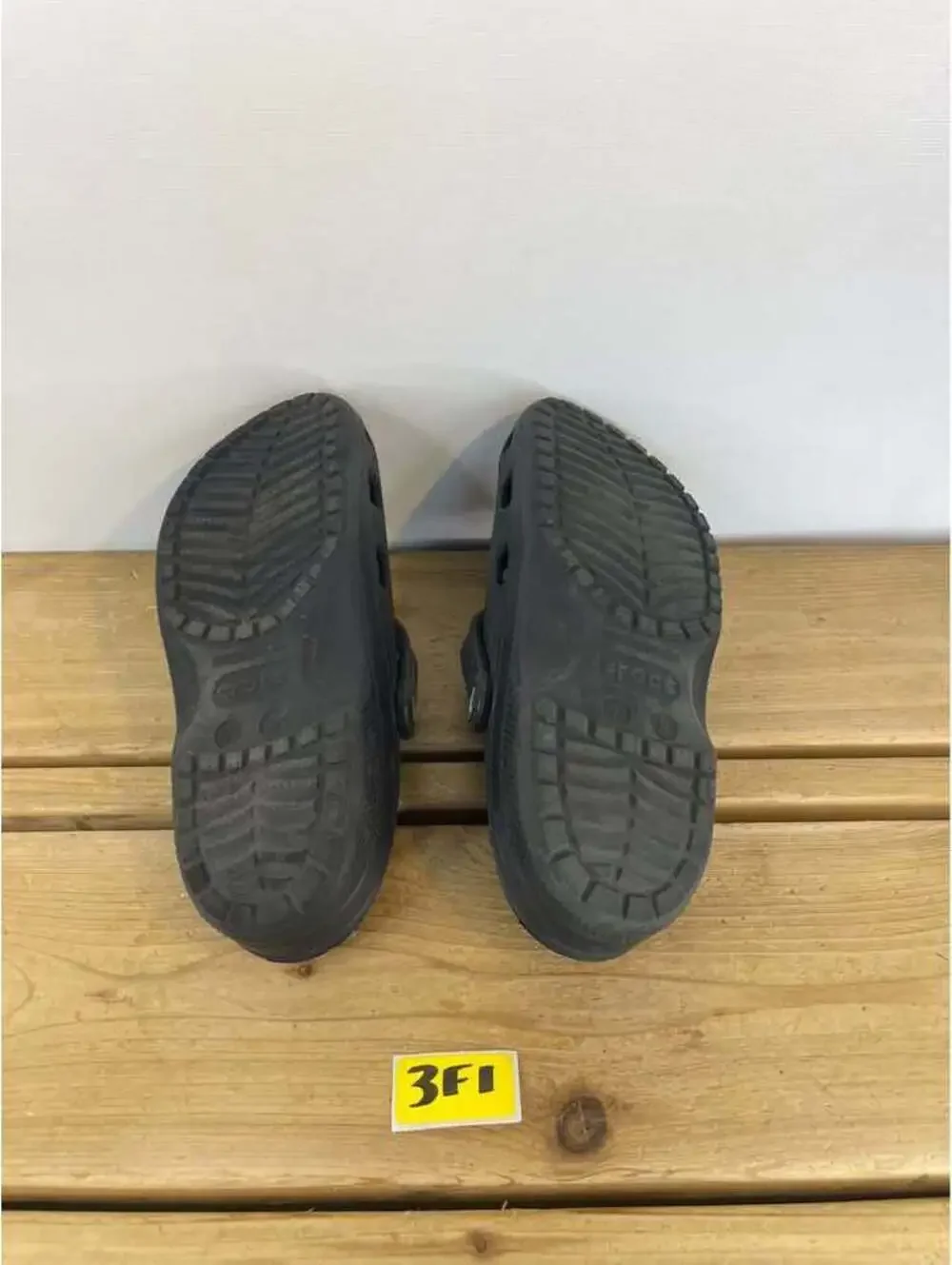 Black Crocs Classic Clogs Size M7 W9